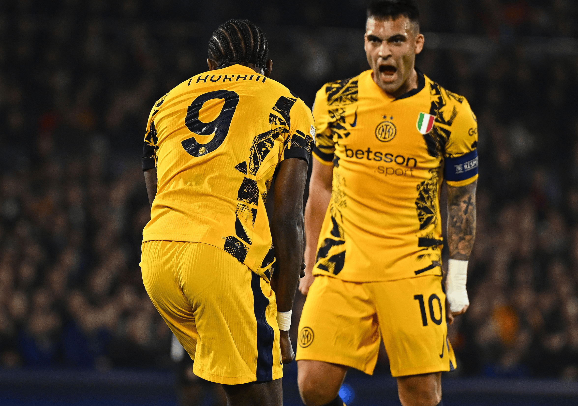 开云注册送38元包含赛后费耶诺德备战荷甲；伤情更新细节曝光；震撼外界；赛季目标并未改变的词条